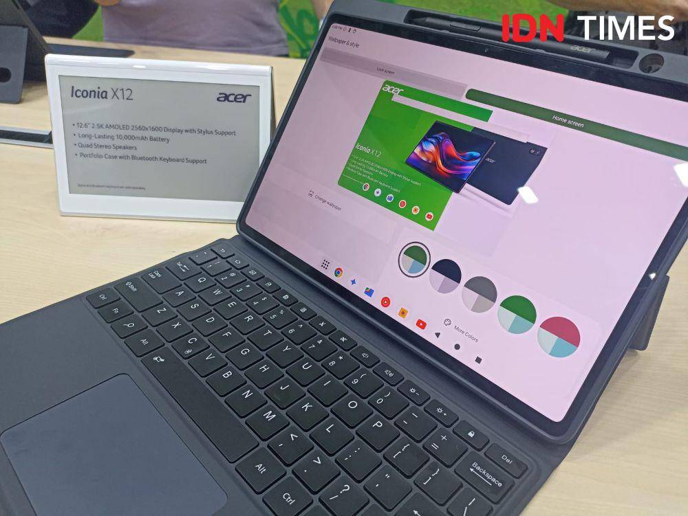 Acer memperkenalkan Iconia X12 (X12-11), tablet layar AMOLED dalam gelaran Global Press Conference yang berlangsung di Berlin, Jerman. 4 September 2024. (IDN Times/M. Tarmizi Murdianto)