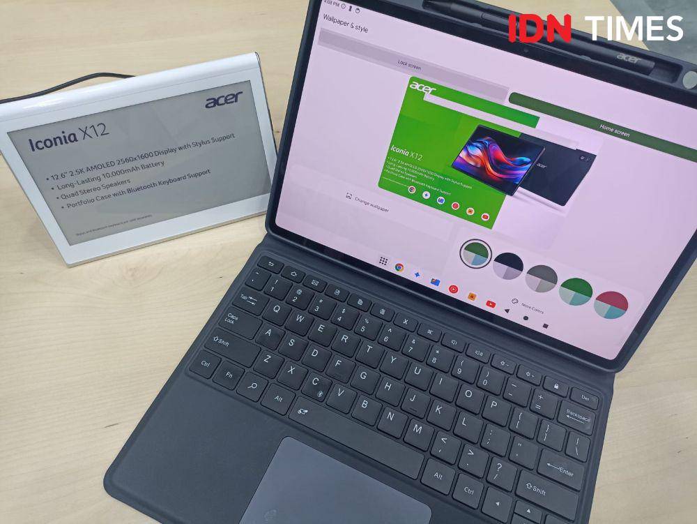 Acer memperkenalkan Iconia X12 (X12-11), tablet layar AMOLED dalam gelaran Global Press Conference yang berlangsung di Berlin, Jerman. 4 September 2024. (IDN Times/M. Tarmizi Murdianto)