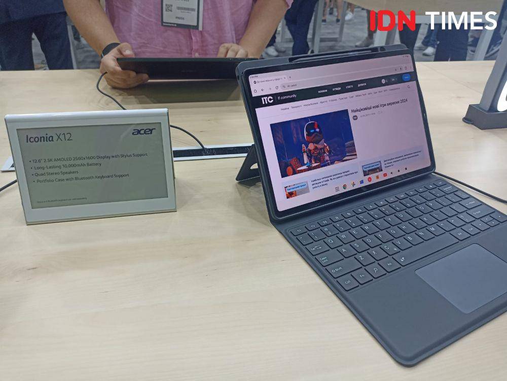 Acer memperkenalkan Iconia X12 (X12-11), tablet layar AMOLED dalam gelaran Global Press Conference yang berlangsung di Berlin, Jerman. 4 September 2024. (IDN Times/M. Tarmizi Murdianto)