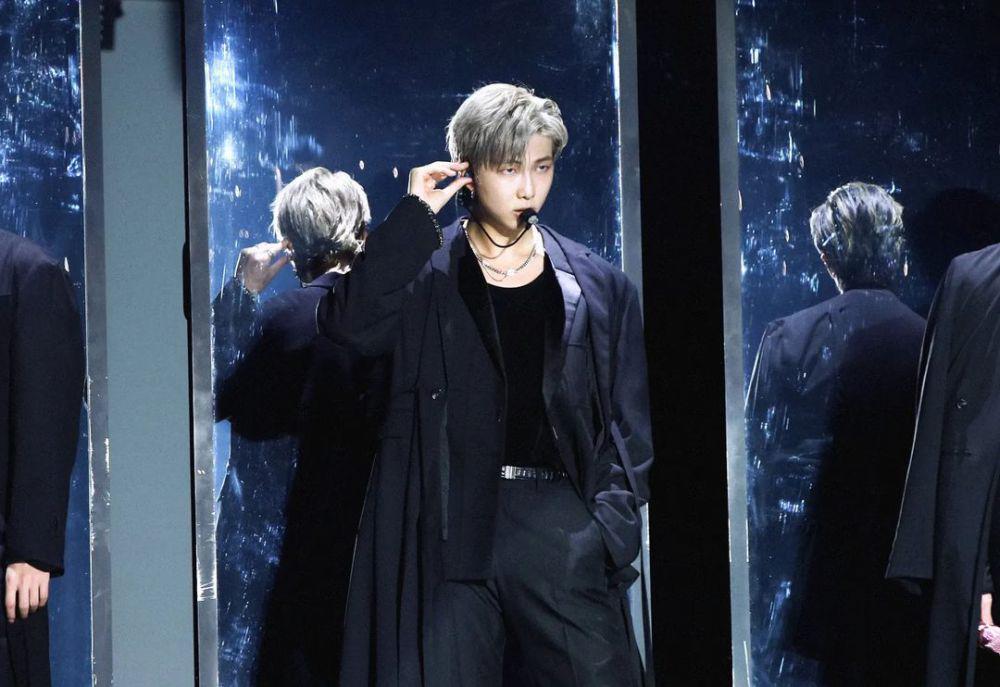 6 Fancam Terpopuler RM, Leader BTS yang Berulang Tahun ke-30!
