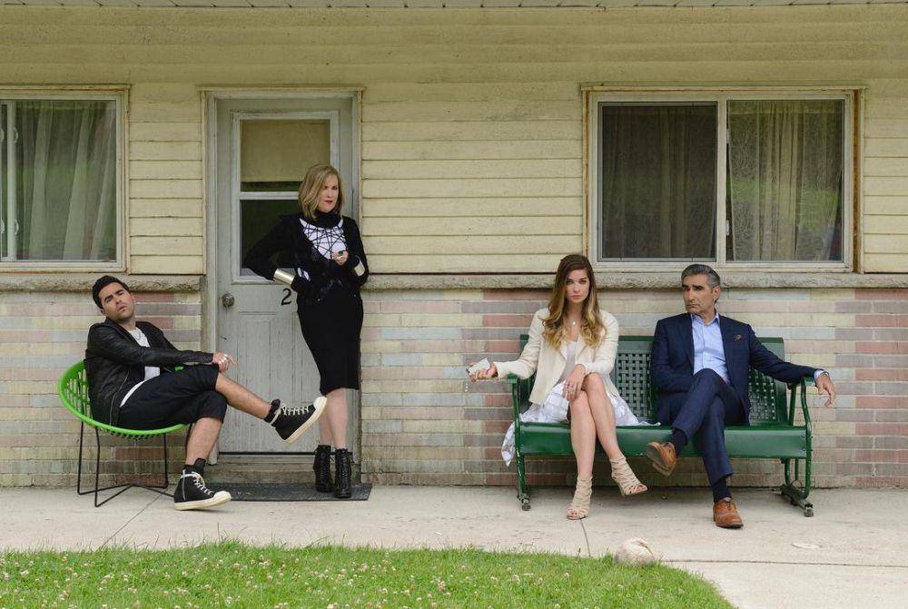 Schitt’s Creek (instagram.com/schittscreek)