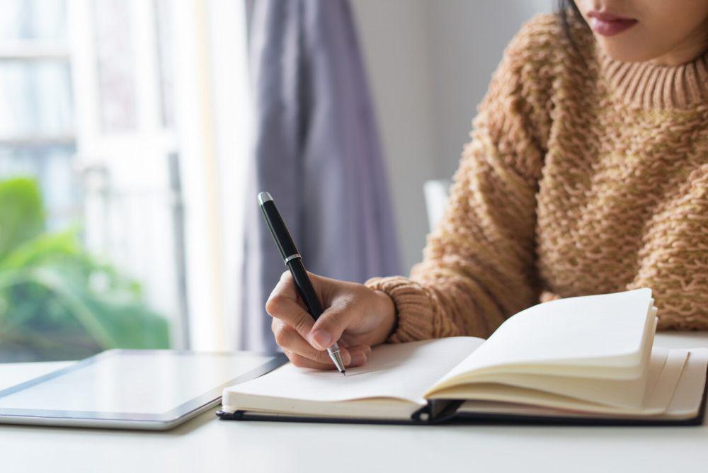 5 Tips Jitu Bikin Catatan Kuliah yang Mudah Dipahami, Highlight!