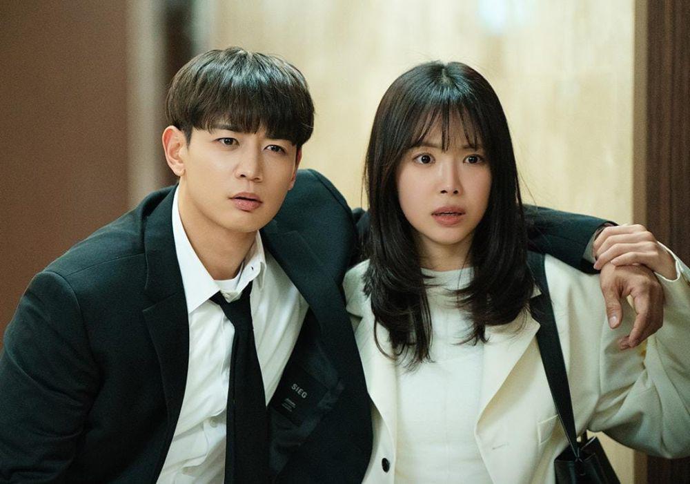 9 Duo Idol KPop Gen 2 yang Jadi Pasangan di Drakor, Gemas Banget!