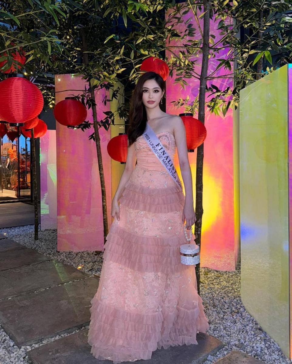 Potret Miss Universe Malaysia 2024, Sandra Lim (instagram.com/sandralimofficial)