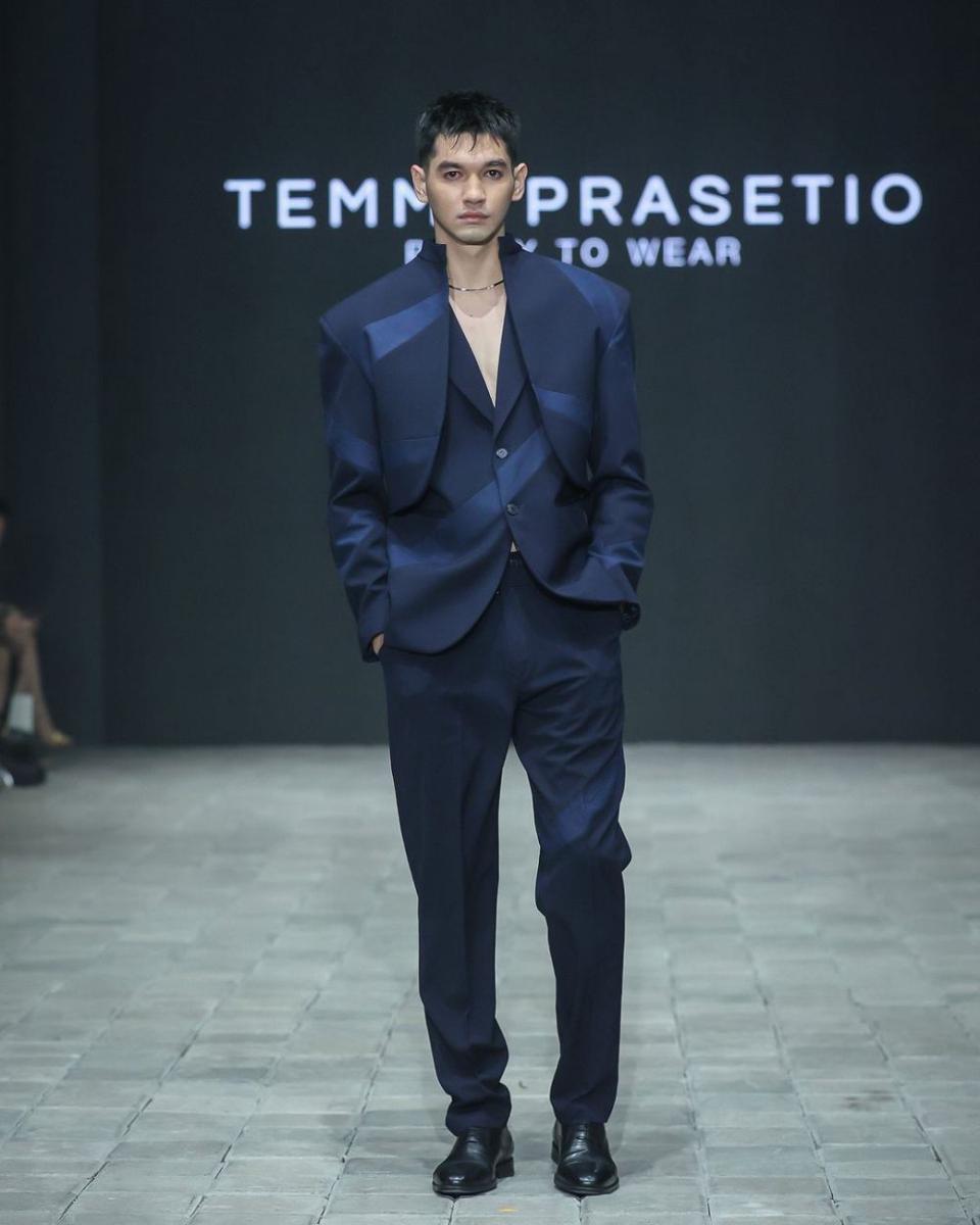 Temma Prasetio di Plaza Indonesia Men's Fashion Week (instagram.com/plazaindonesia)