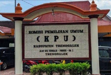 Berkas Bapaslon di Trenggalek Belum Penuhi Syarat