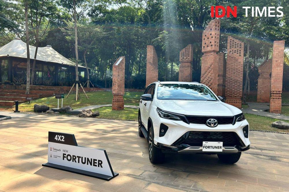 Toyota Fortuner Baru Tampak Lebih Sporty, Dijual Mulai Rp573,7 Juta