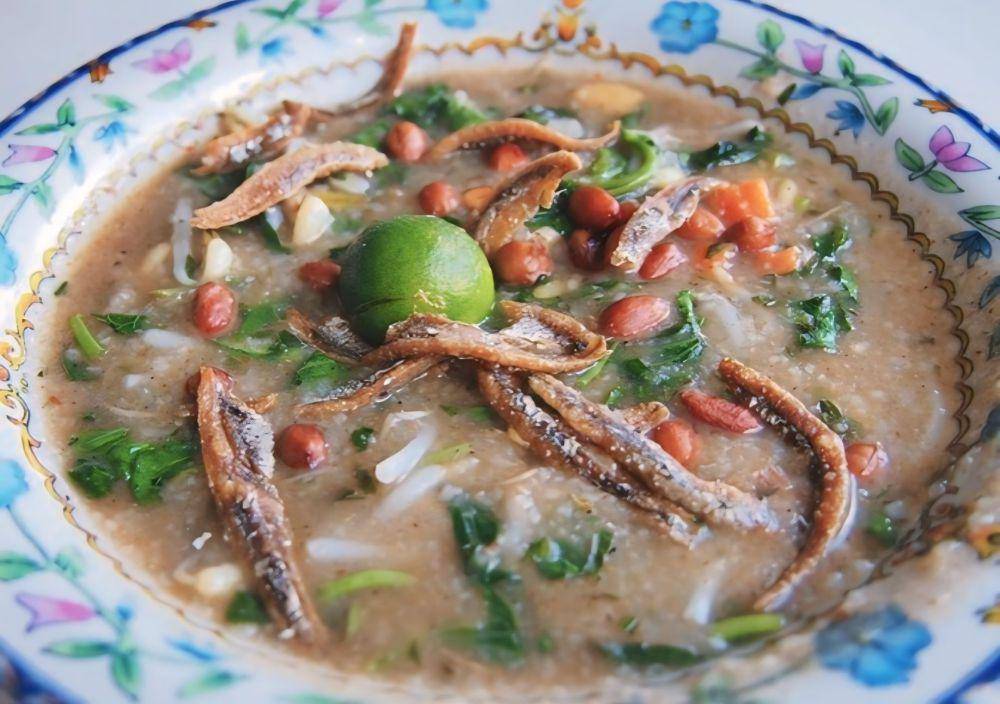 potret hidangan bubur pedas (instagram.com/satyawinnie)