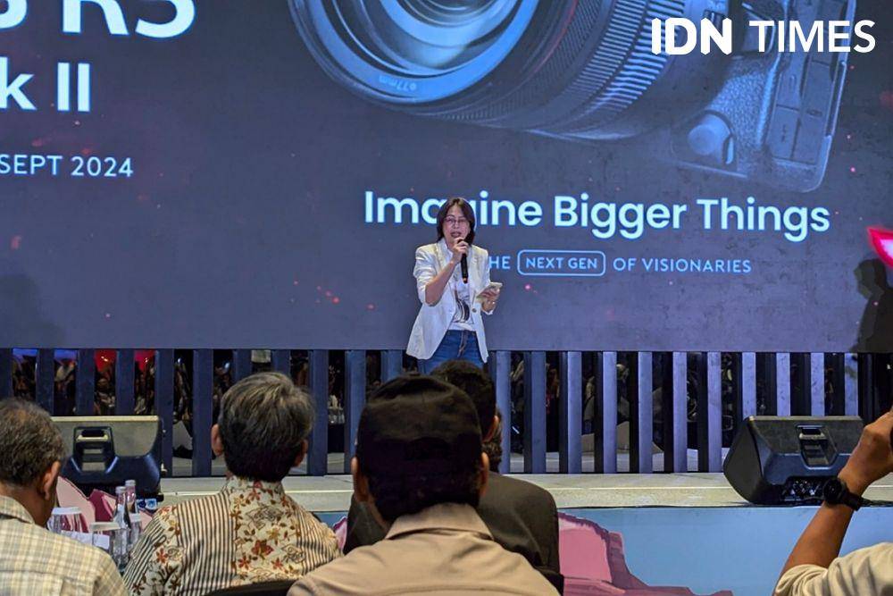 Canon Business Unit Director PT Datascrip, Monica Aryasetiawan (IDN Times/Misrohatun)