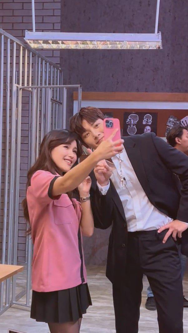 potret Ji Chang Wook pamit ke Ayu Ting Ting (tiktok.com/@ayutingting)