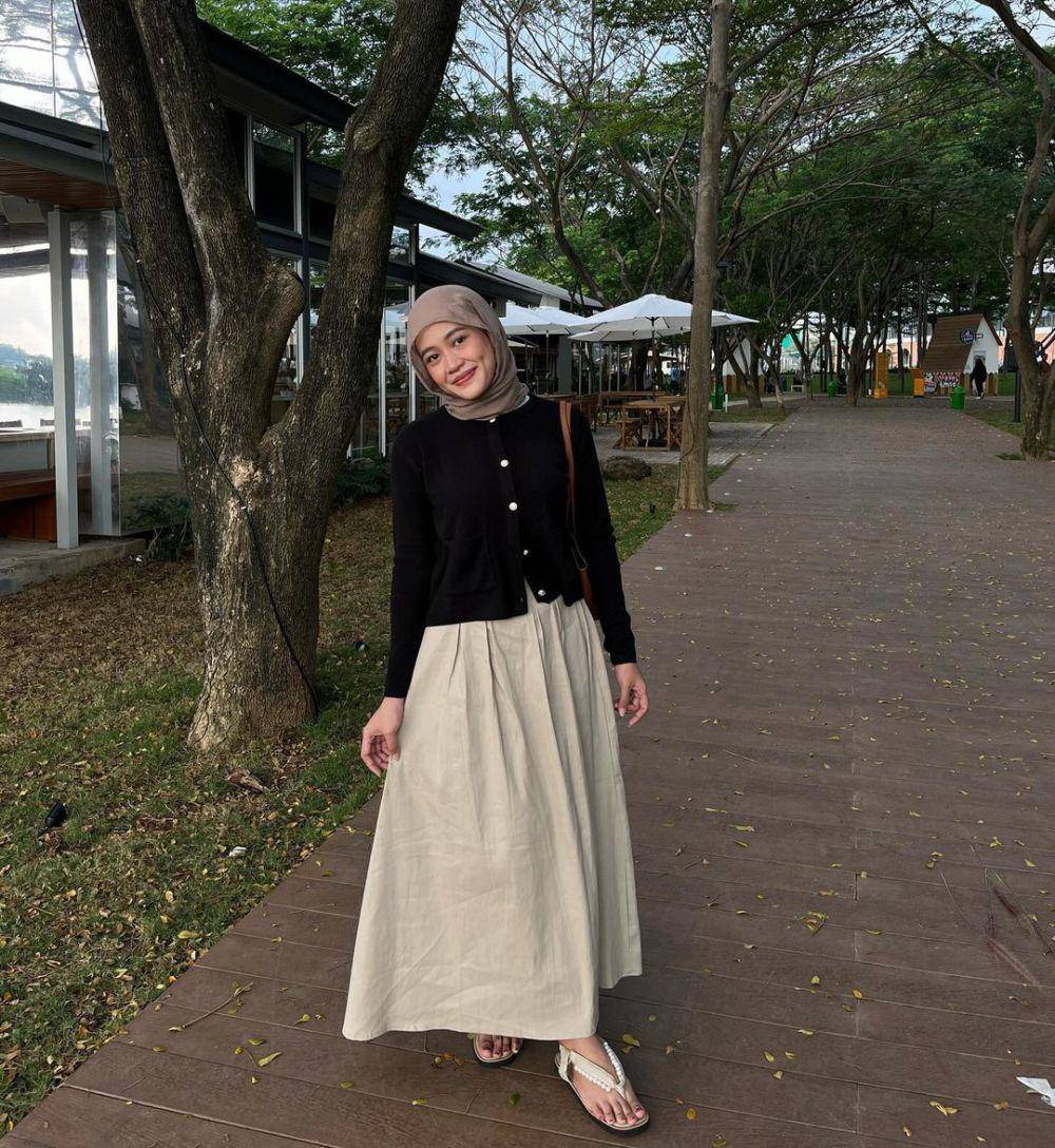 Shella Mutaharoh (instagram.com/shella.mh)