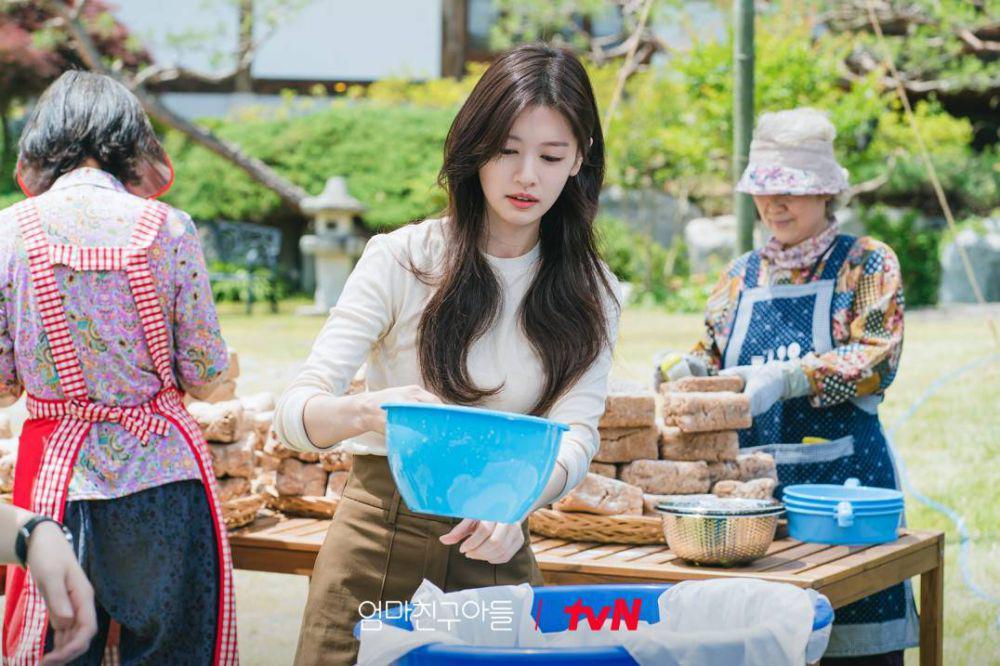 Jung So Min sebagai Bae Seok Ryu di drama Love Next Door (dok. tvN/Love Next Door)