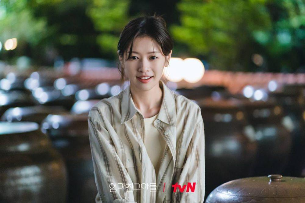 Jung So Min sebagai Bae Seok Ryu di drama Love Next Door (dok. tvN/Love Next Door)