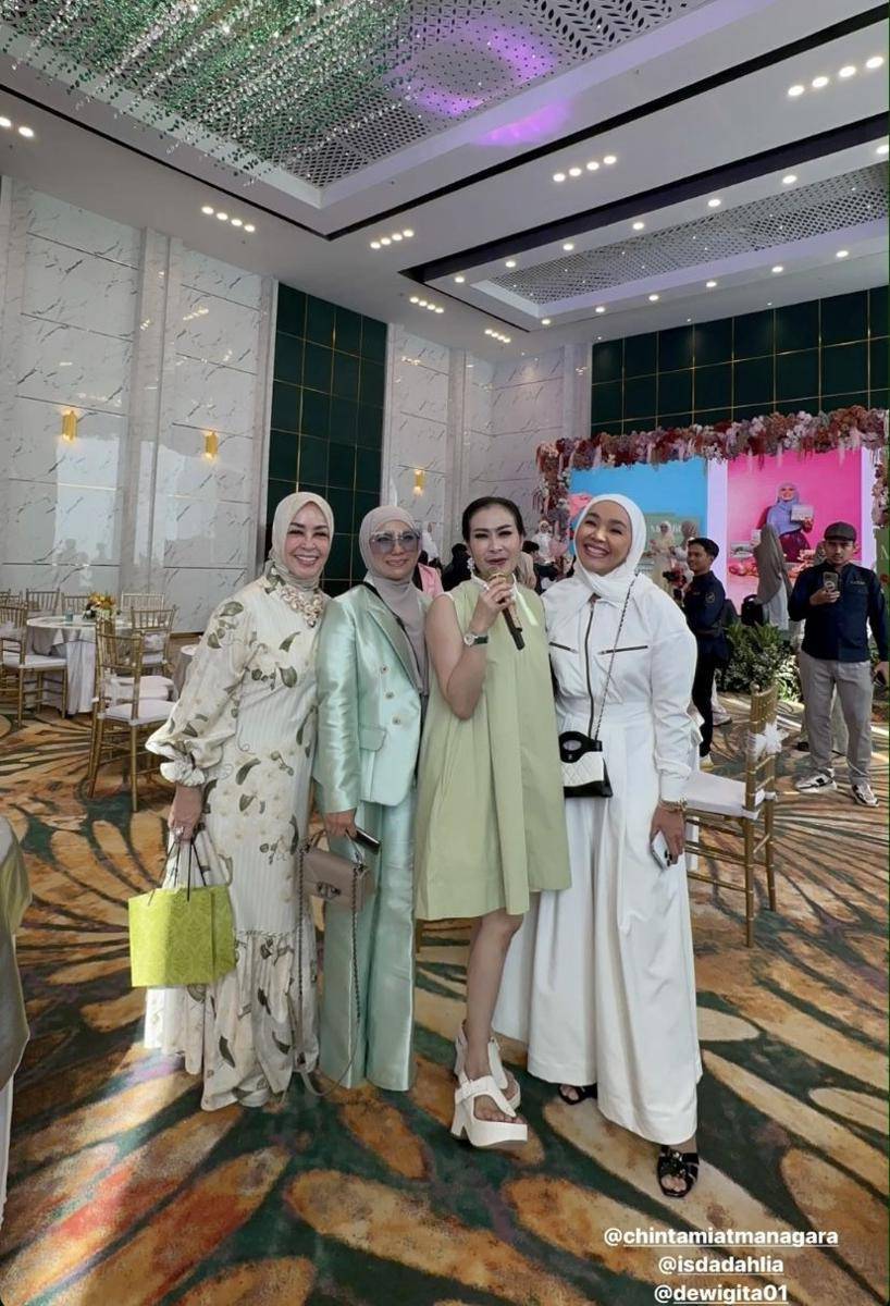 potret artis hadiri launching brand minuman fiber baru Mulan Jameela (Instagram.com/drgdevya)