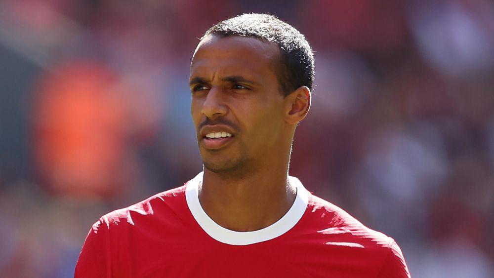 Sama Kayak Thiago, Eks Bek Liverpool Pensiun Dini