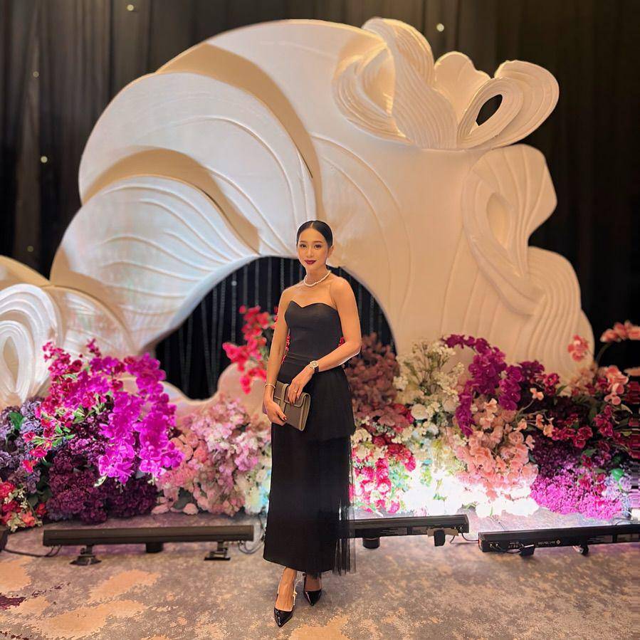 inspirasi dress hitam ala Bunga Zainal (instagram.com/bungazainal05)