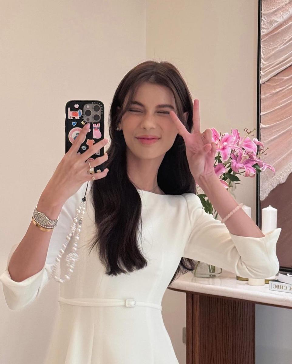 potret Sabrina Chairunnisa akan nonton fan meeting Kim Soo Hyun (instagram.com/sabrinachairunnisa_)