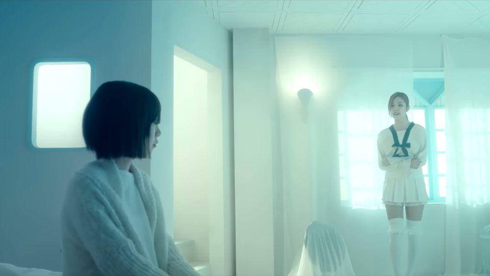 cuplikan MV "Angel" (youtube.com/Berry Good Official)
