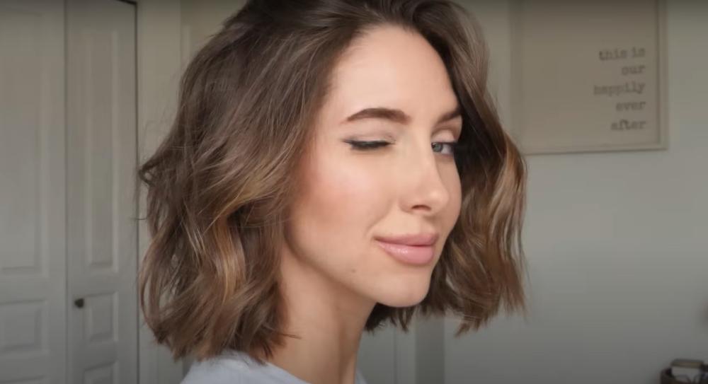10 Model Rambut Layer Sebahu, Praktis dan Stylish