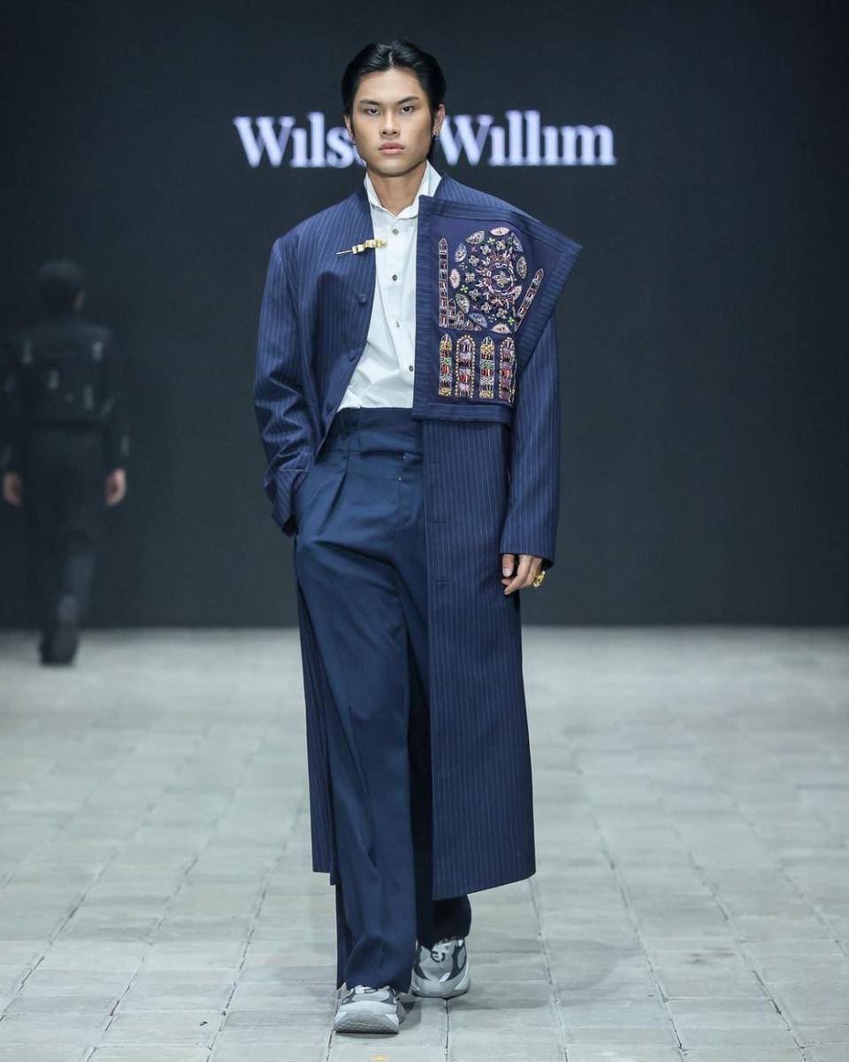 Wilsen Willim di Plaza Indonesia Men's Fashion Week (instagram.com/plazaindonesia)
