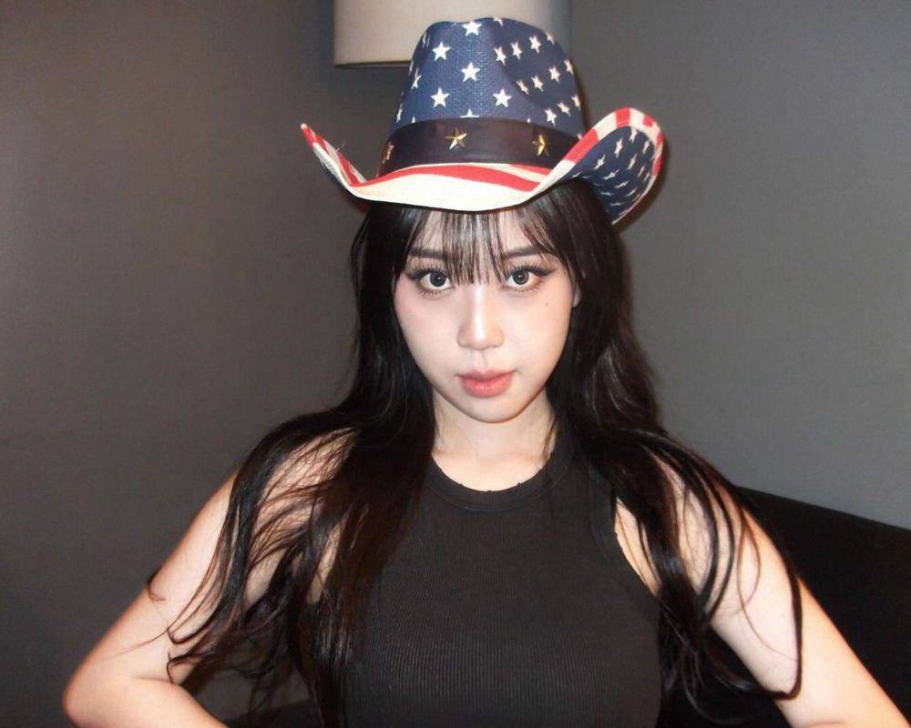 Lee Young Ji (instagram.com/youngji_02)