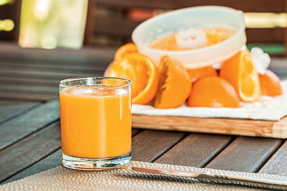 ilustrasi jus jeruk lemon madu (pixabay.com/stevepb)