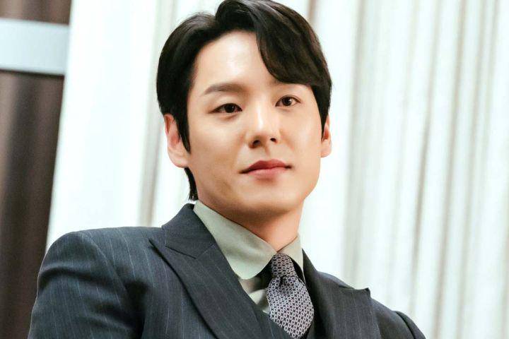 still cut drakor Good Partner (instagram.com/sbsdrama.official)