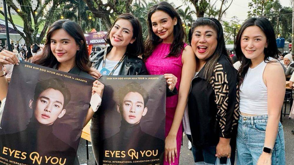 potret Felicya Angelista nonton fan meeting Kim Soo Hyun (instagram.com/felicyangelista_)