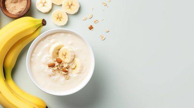 ilustrasi smoothies bowl banana peanut butter (vecteezy.com/artcookstudio)