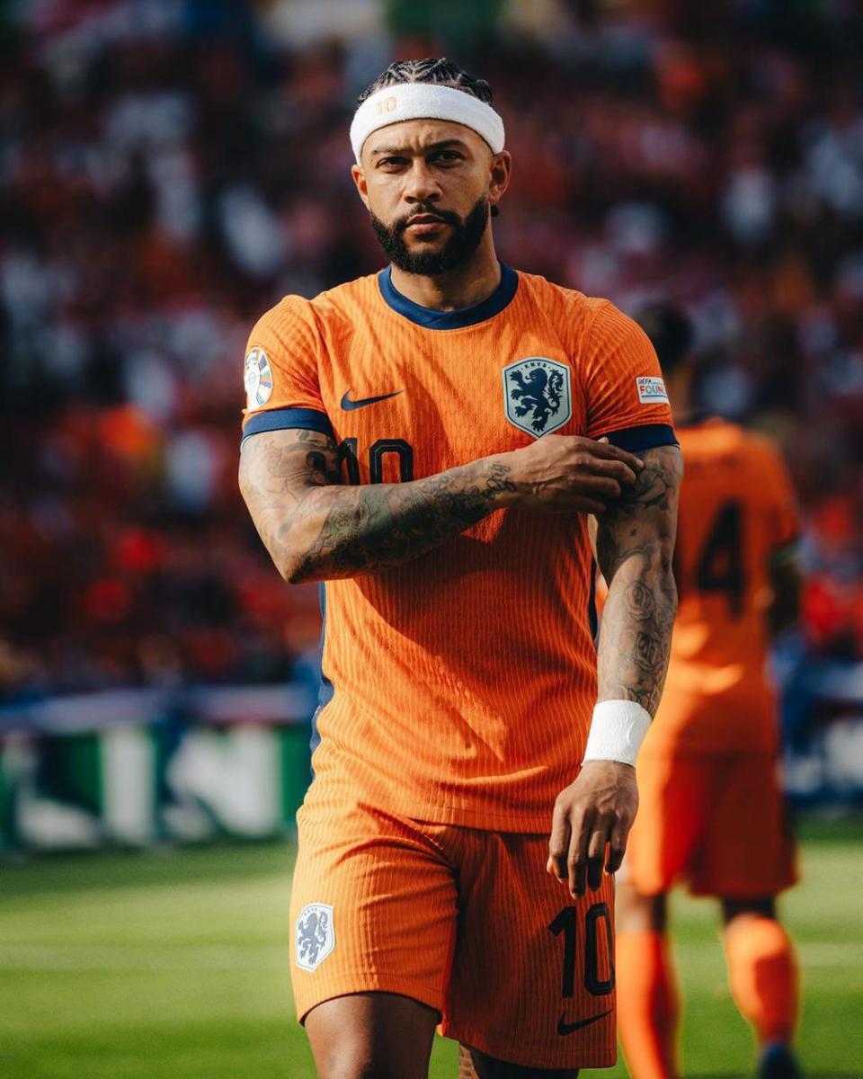 Memphis depay penyerang serba bisa yang free transfer (instagram.com/memphisdepay)