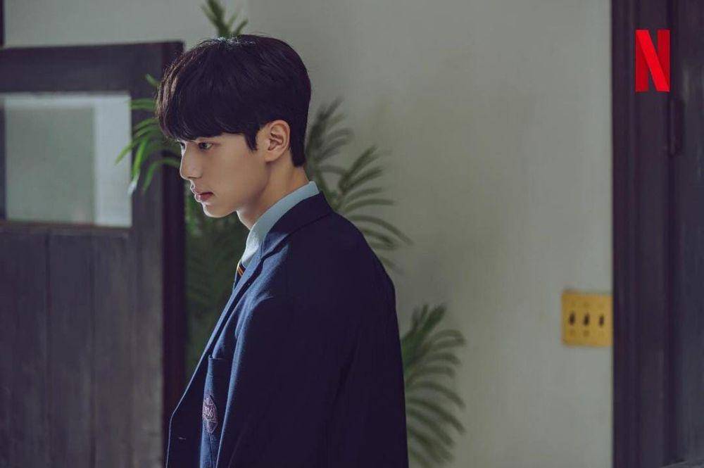 Lee Chae Min di drama Hierarchy (instagram.com/l.c.m____)