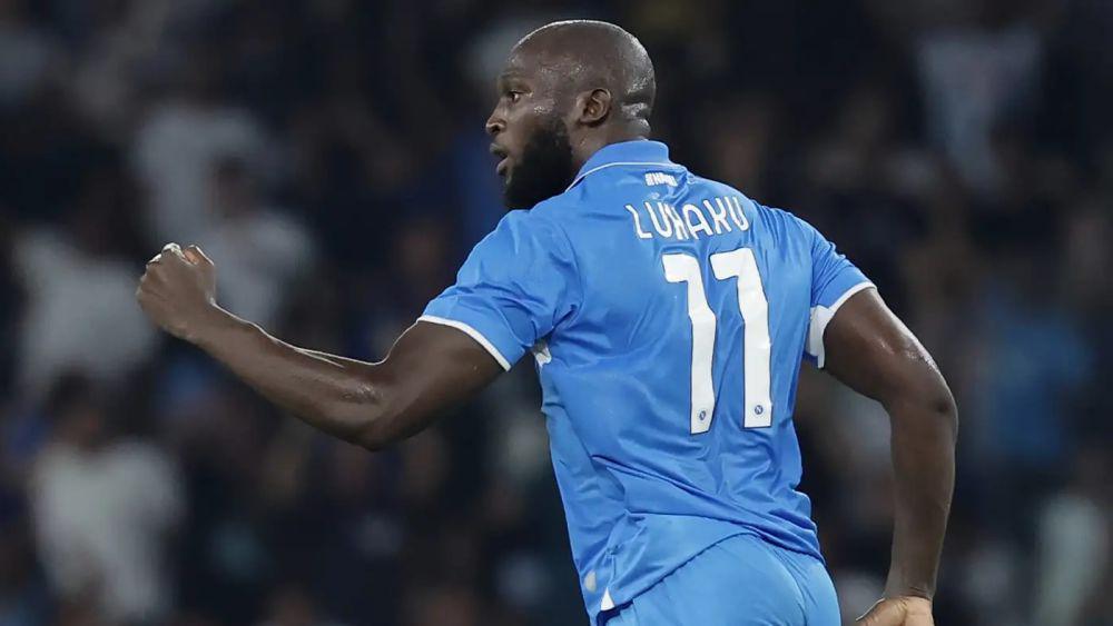 5 Pemain yang Mencetak Gol pada Debut Bersama Napoli, Lukaku Terbaru