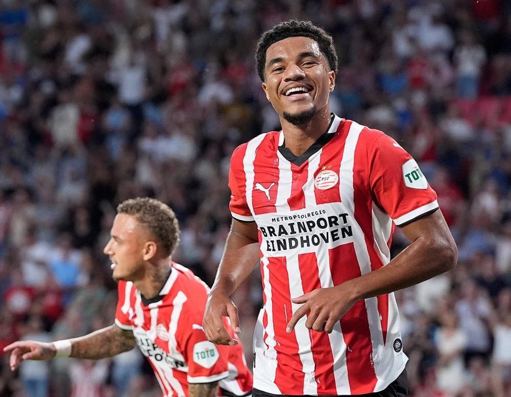 Malik Tilman saat membela PSV Eindhoven. (instagram.com/psv)