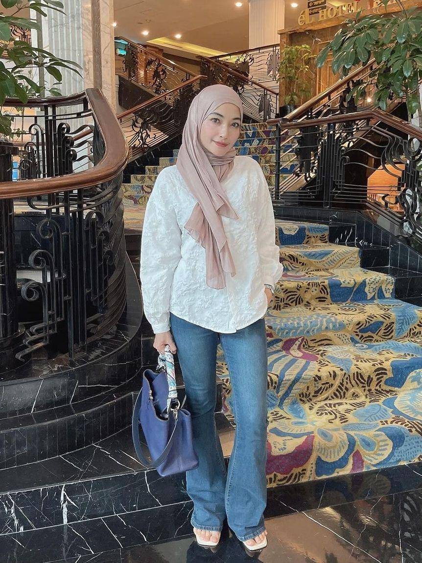OOTD Chisa Anne (instagram.com/chisa_anne)