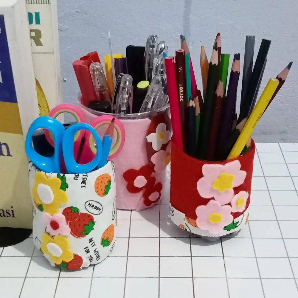 ilustrasi kerajinan dari botol bekas (instagram.com/ayuarsy_stuff_fashion)
