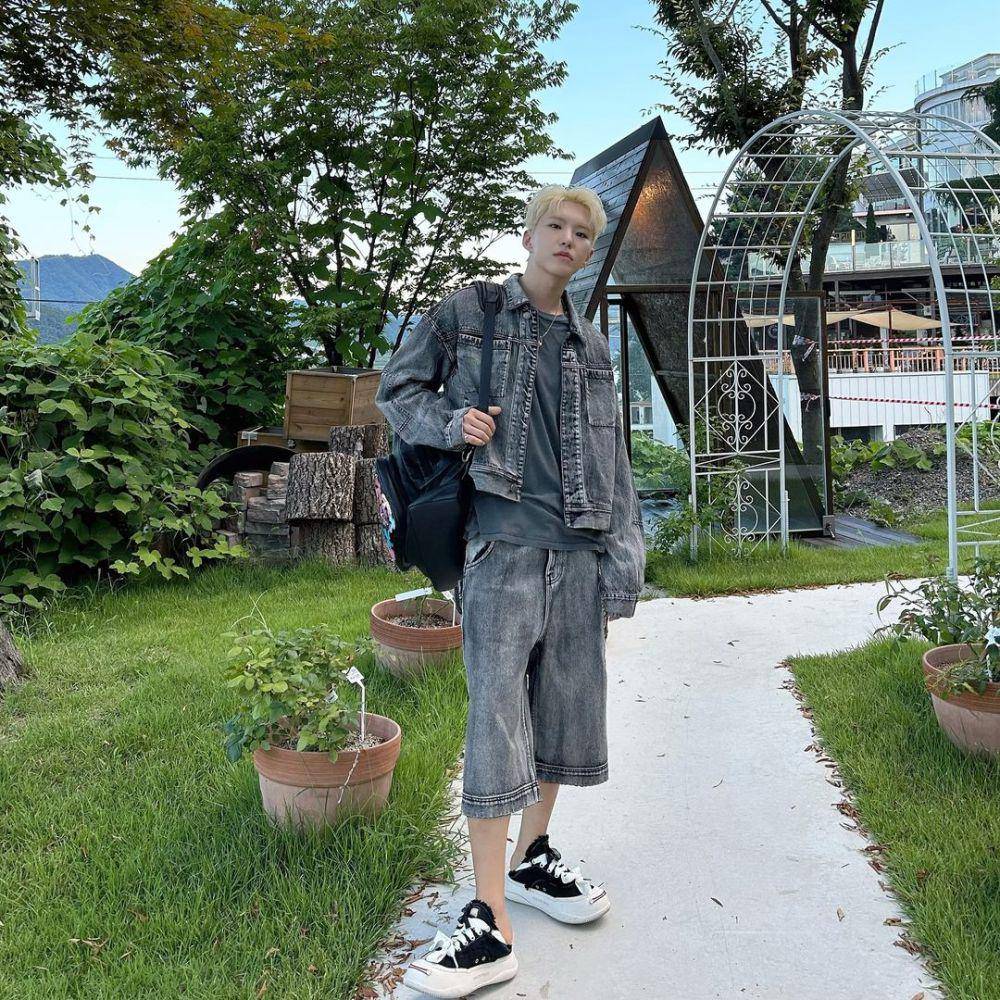 outfit street style kekinian ala Hoshi SEVENTEEN (instagram.com/ho5hi_kwon)