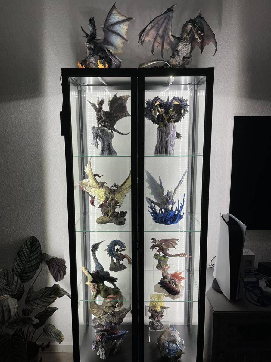 potret koleksi Monster Hunter (reddit.com/user/ChamplooMMA)