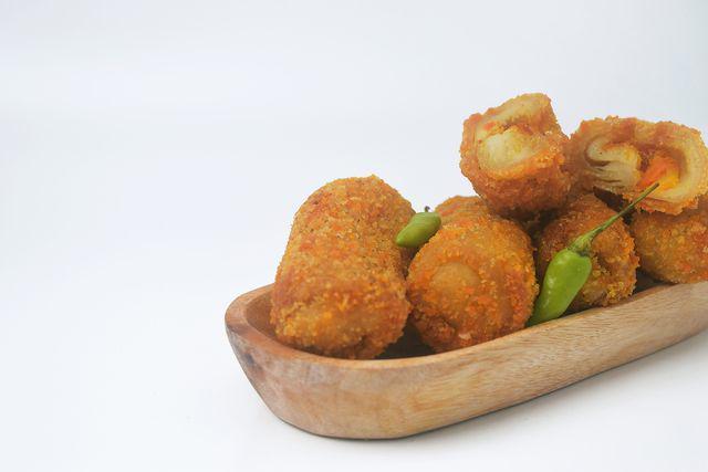 ilustrasi risoles (vecteezy.com/Aditya Galang Mahafi)