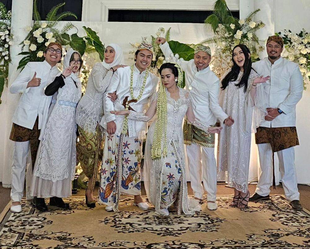 potret pernikahan anak Nicky Astria (instagram.com/nicky_astria_real)