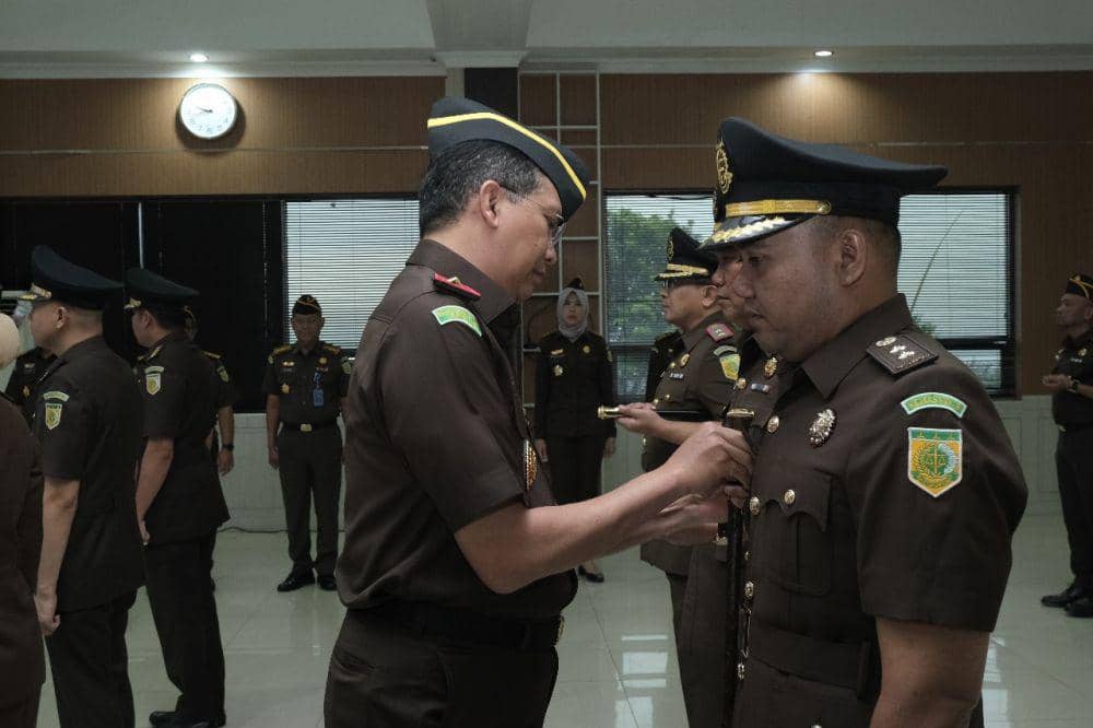 8 Pejabat Kejati Lampung Dilantik, Kuntadi: Jaga Netralitas Pilkada