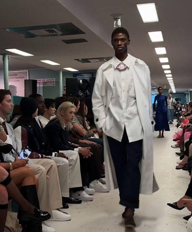 potret Felix dan Lee Know di Tommy Hilfiger New York Fashion Week 2024 (instagram.com/tommyhilfiger)