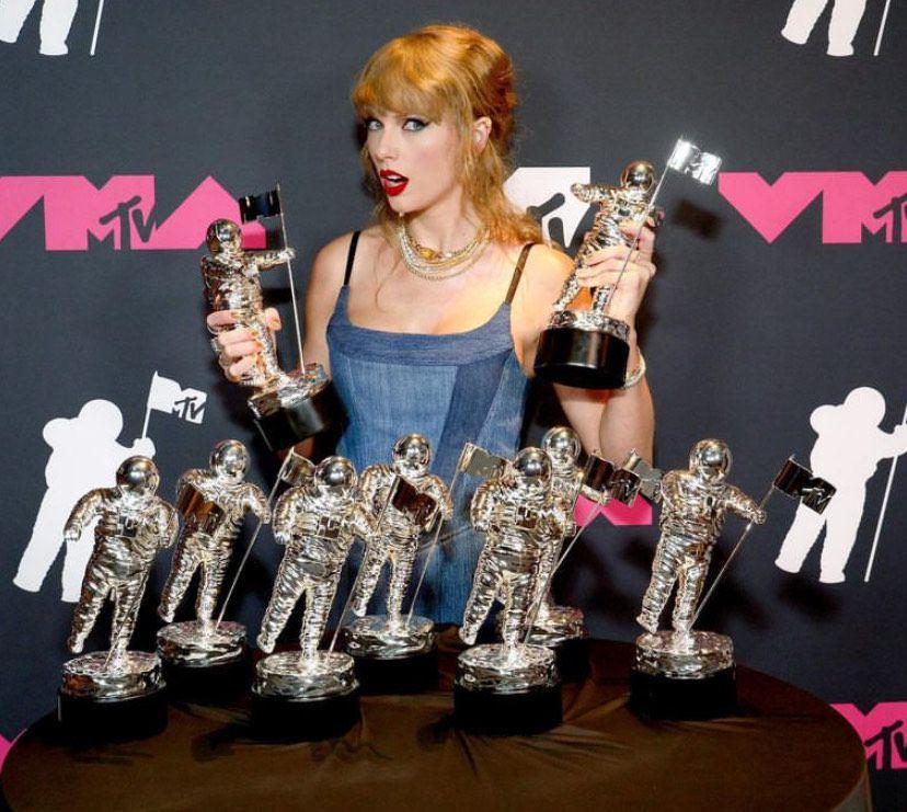 potret Taylor Swift di MTV VMAs 2023 (instagram.com/vmas)