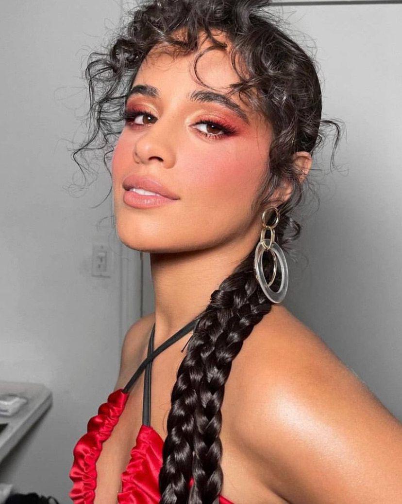 potret Camila Cabello (instagram.com/camila_cabello)