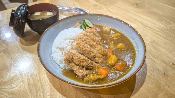 Ilustrasi curry jepang. https://www.istockphoto.com/SiriratRattanakasin