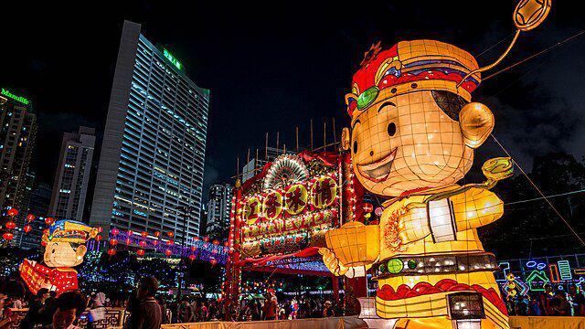 potret Festival Pertengahan Musim Gugur di Hong Kong (commons.wikimedia.org/doctorho)