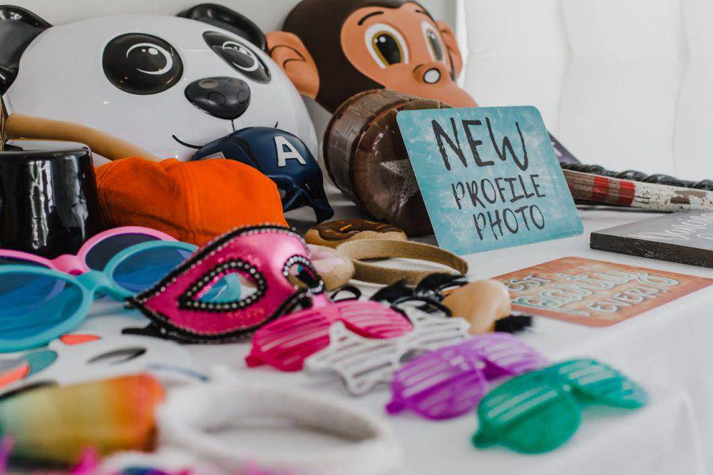 ilustrasi perlengkapan photobooth (pexels.com/Michael Morse)