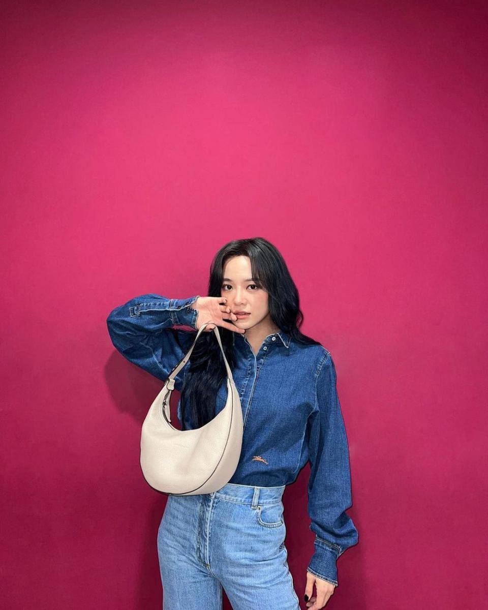 Kim Sejeong (instagram.com/clean_0828)