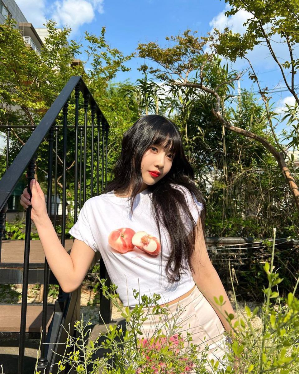 style kalem ala Joy Red Velvet (instagram.com/@_imyour_joy)