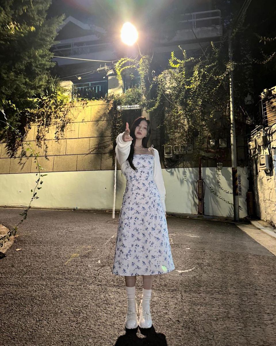 style kalem ala Joy Red Velvet (instagram.com/@_imyour_joy)