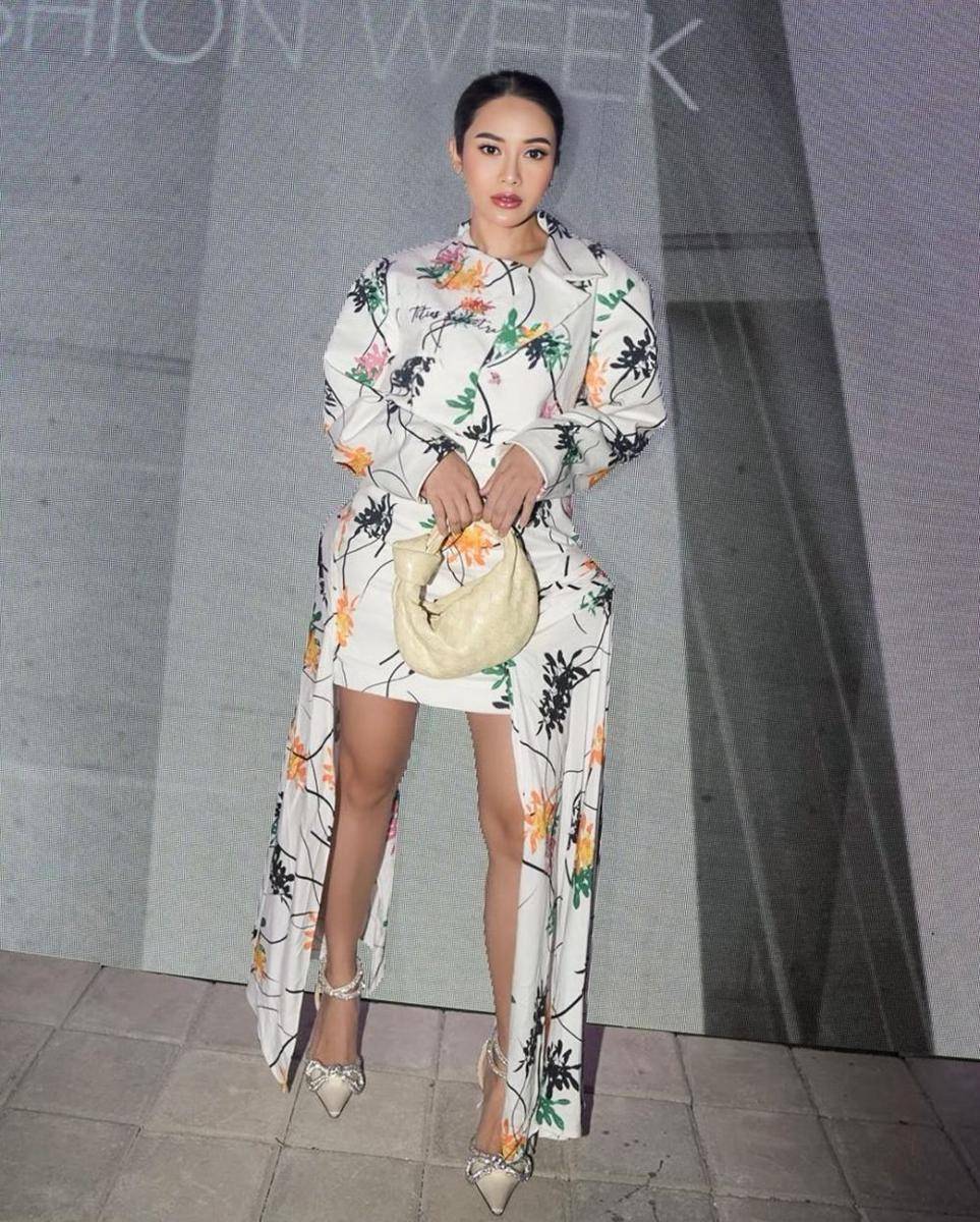 OOTD nuansa putih ala Merdianti Octavia (instagram.com/merdioctav)